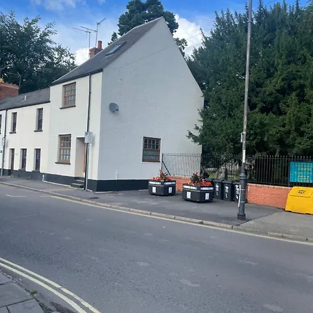 Beadle House, High Street, Caerleon Villa Exterior photo